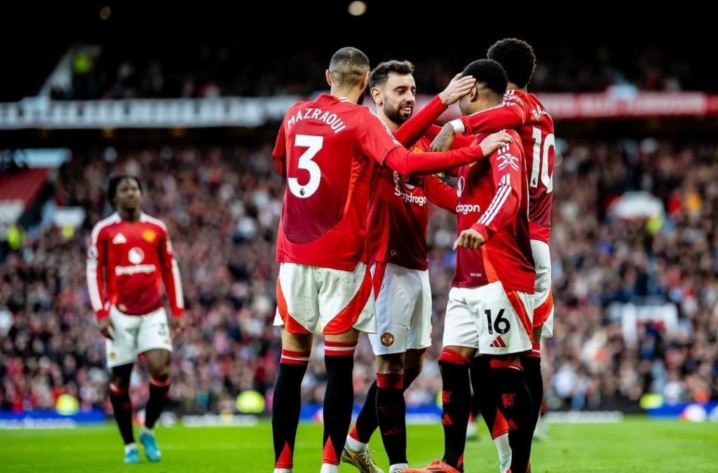 Mazraoui’s Objection Prompts Manchester United